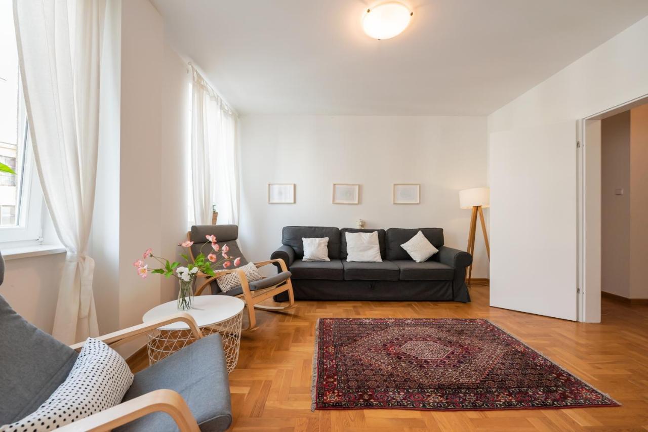 New Town Spacious Apartment Warszawa Eksteriør billede